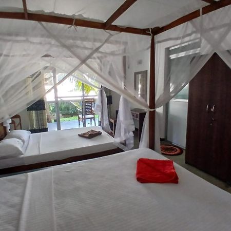 Abinu"S Place Dikwella Sur Exterior foto