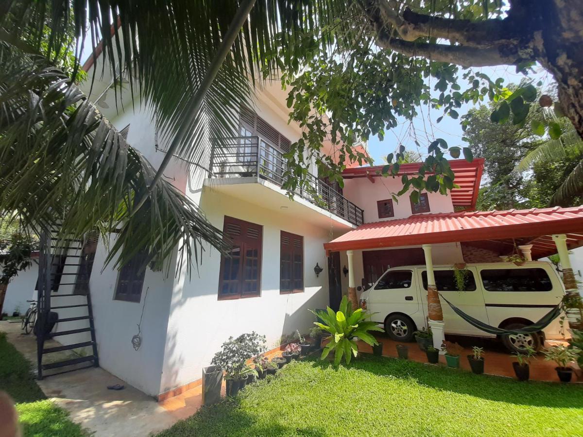 Abinu"S Place Dikwella Sur Exterior foto