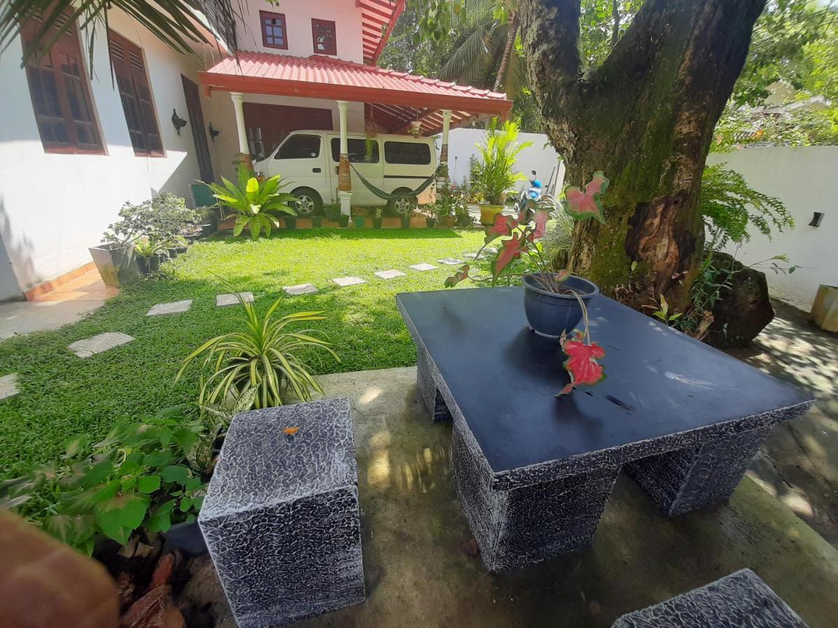 Abinu"S Place Dikwella Sur Exterior foto