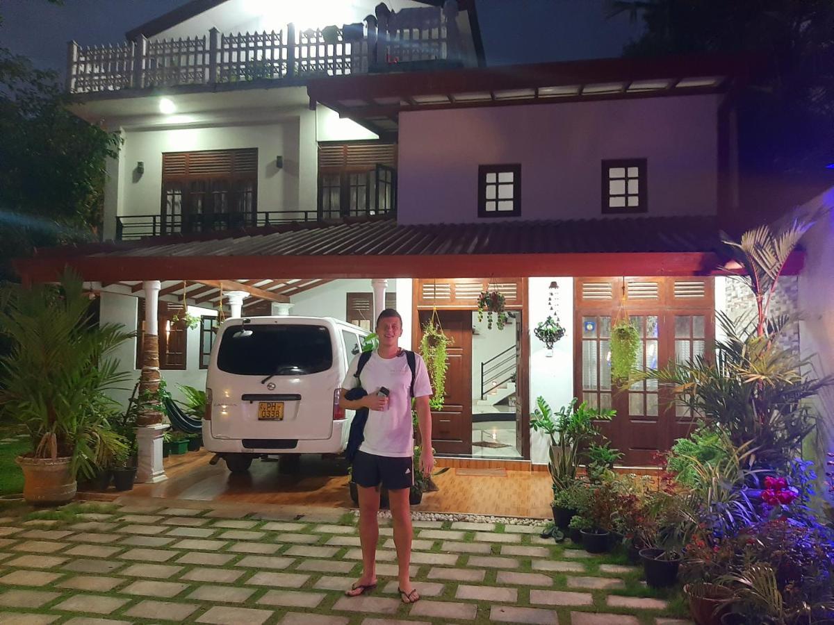 Abinu"S Place Dikwella Sur Exterior foto
